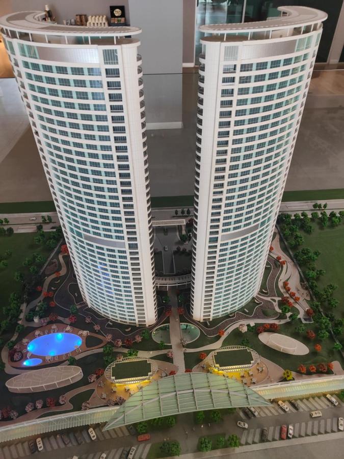 Residence 5 Etoiles 26 Eme Etage 2 Plus 1 Avec Piscine Istanbulská provincie Exteriér fotografie